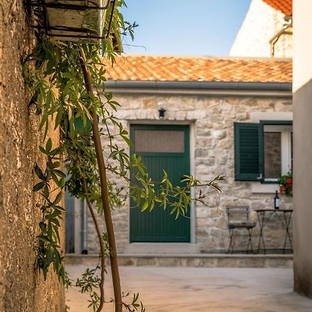 Small Stone House Luka Ζαντάρ Εξωτερικό φωτογραφία